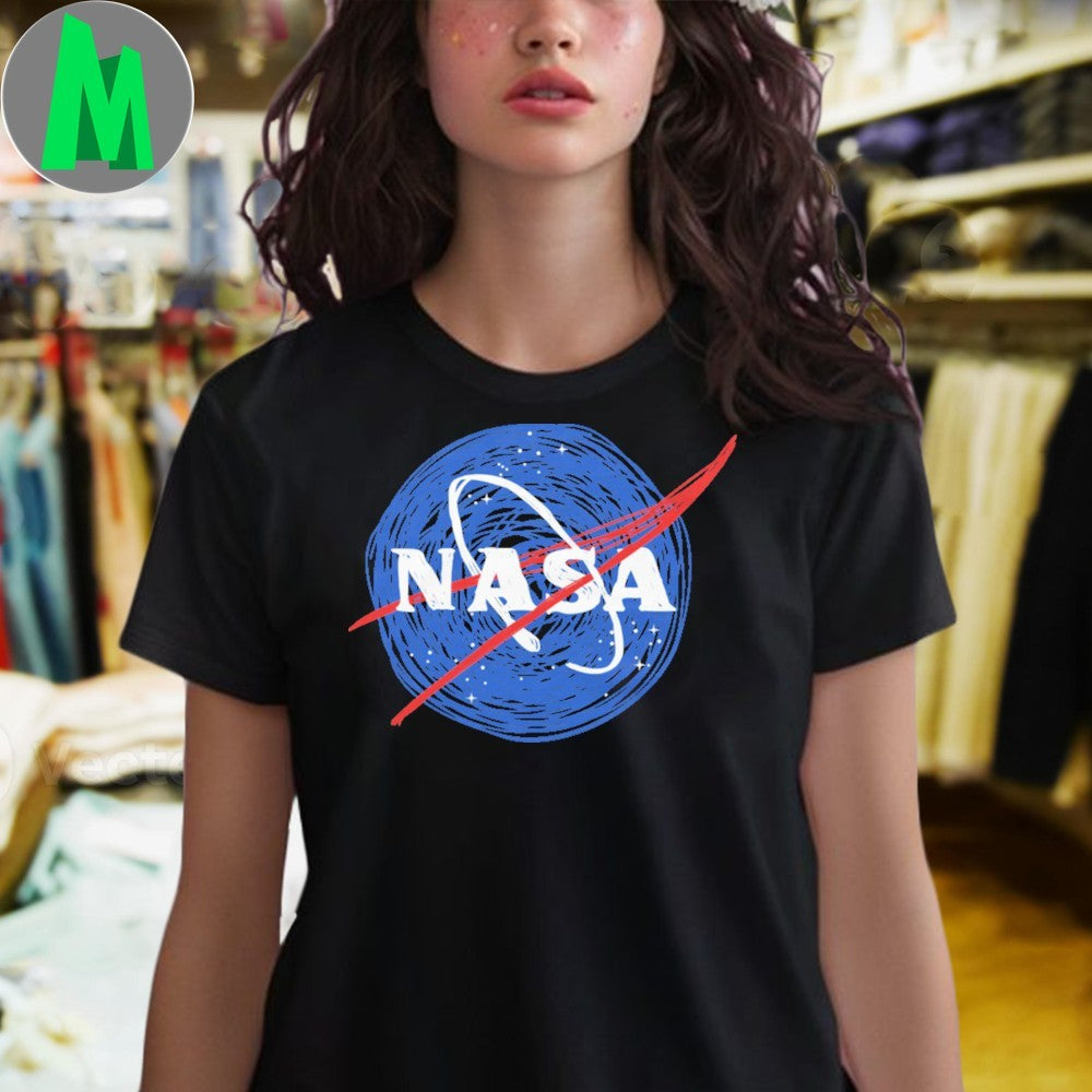 Design NASA Classic Worm Logo Graphic T-Shirt
