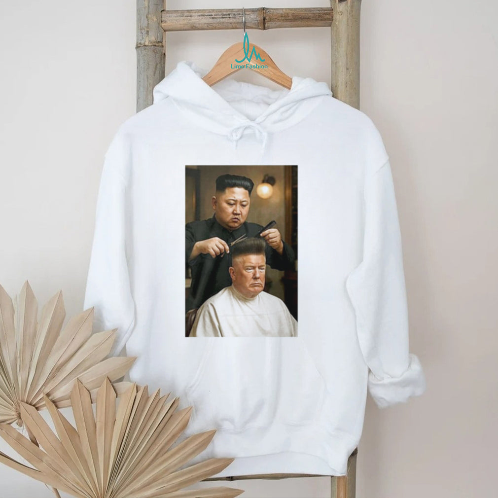 Kim Jong Un Cutting Donald Trumps Hair EU shirt