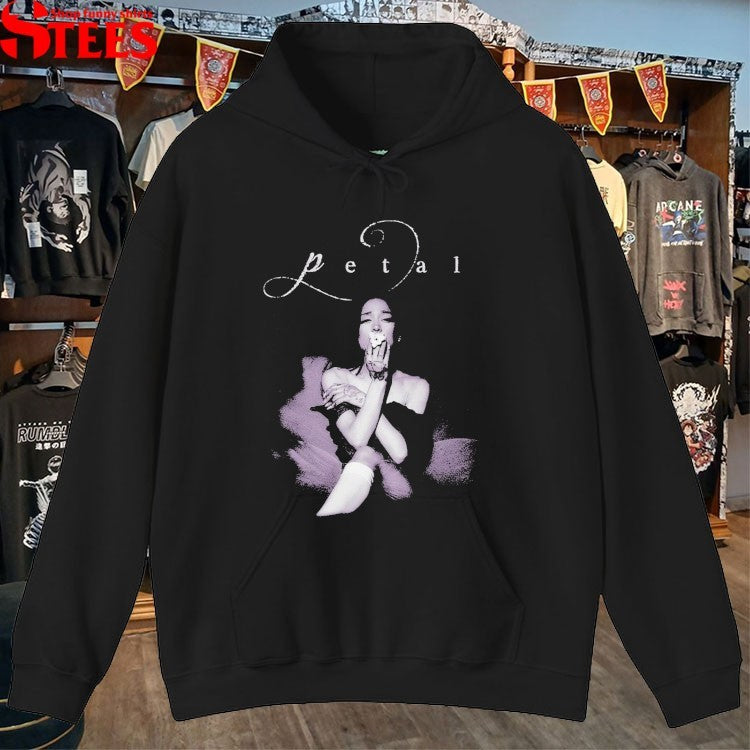 Ariana Grande Petal Photo T-shirts