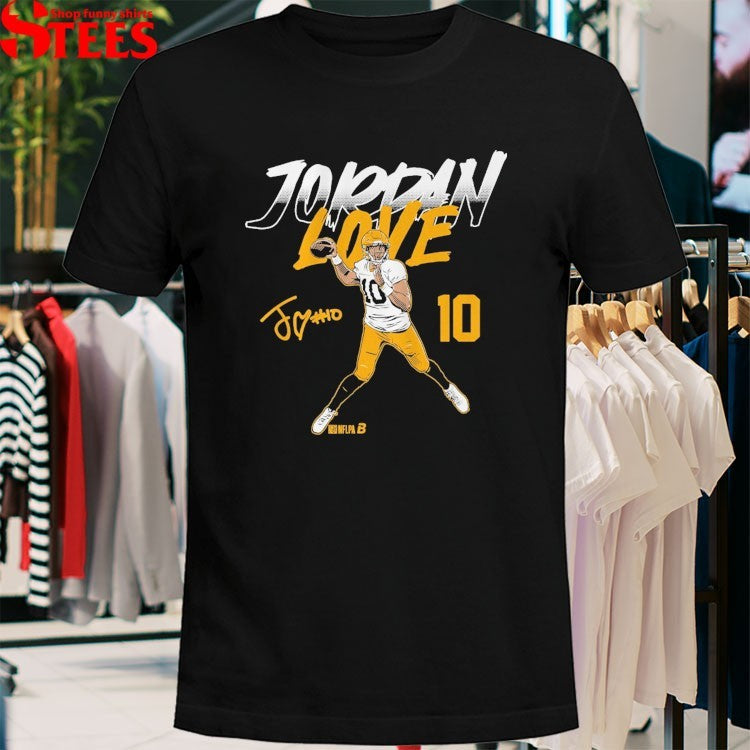 Jordan Love Name & Number Pose T-shirt