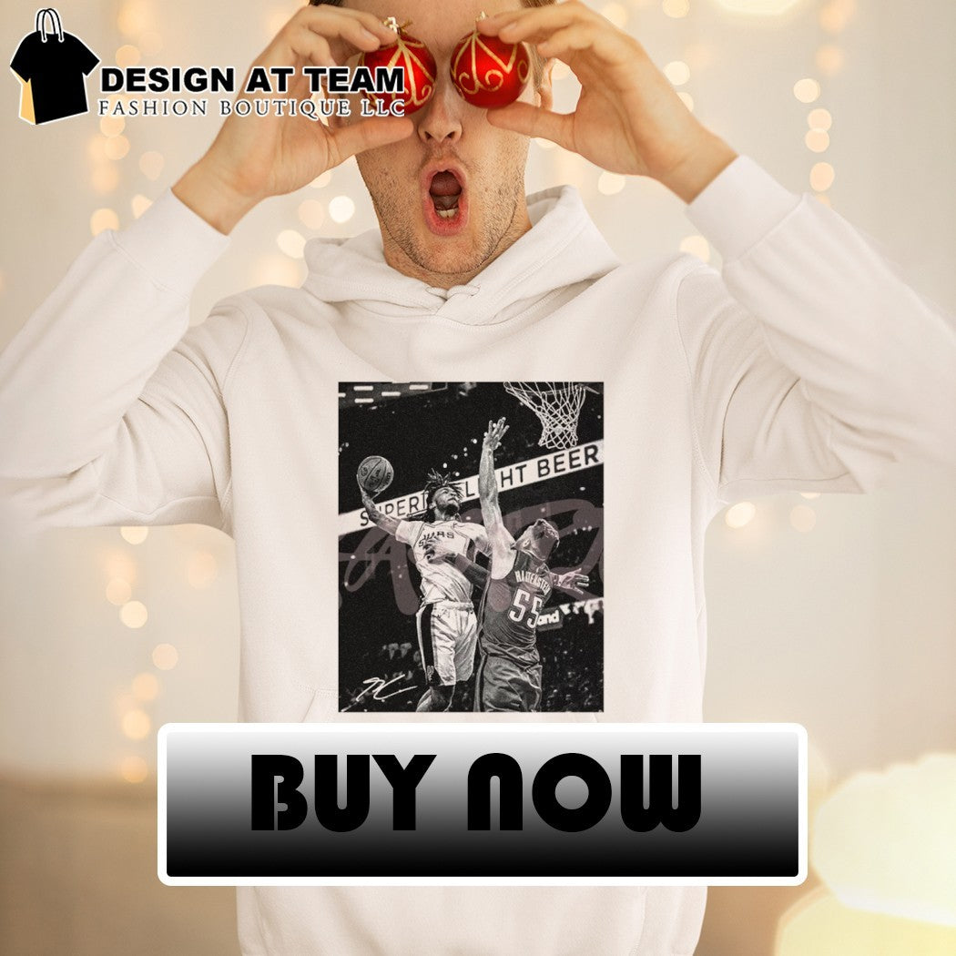 San Antonio Spurs basketball Hartenstein 55 player action photo sport fan shirt