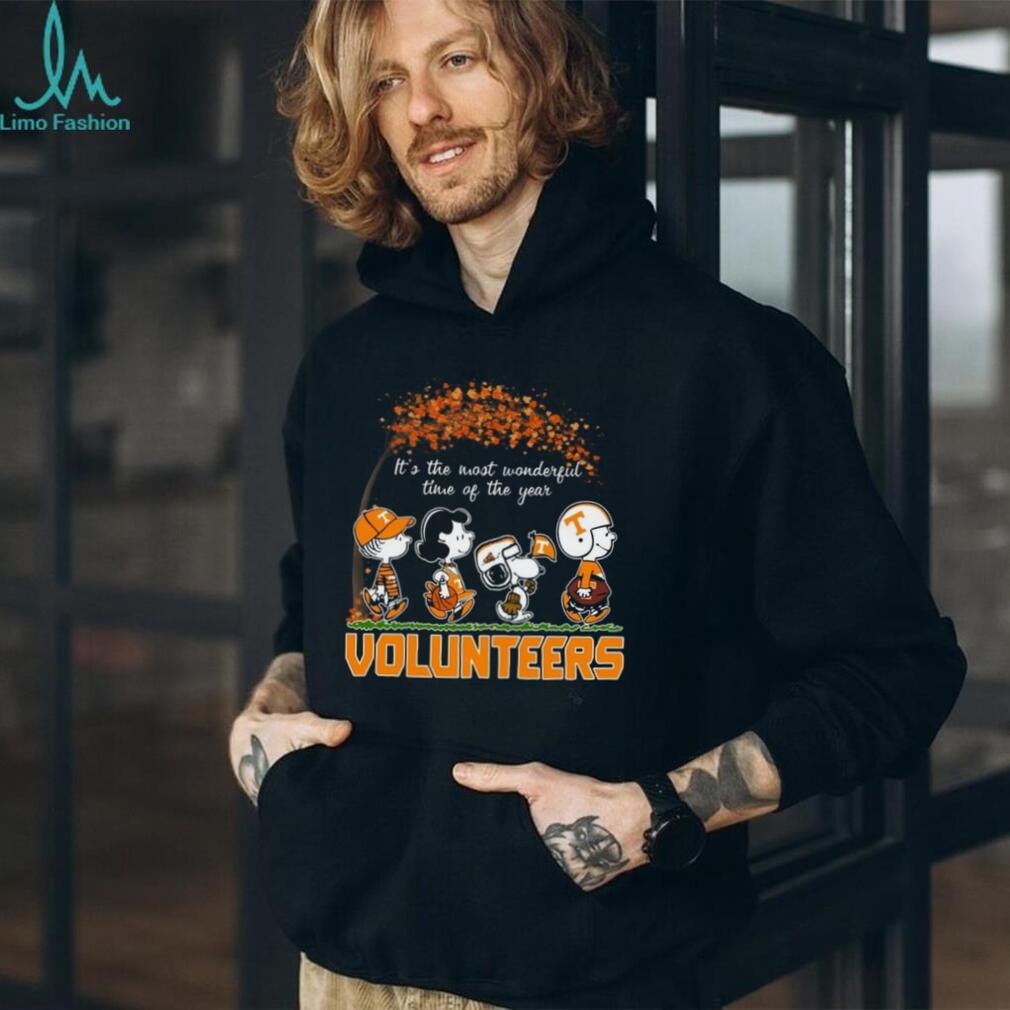 Tennessee Volunteers Peanuts Football Fall Time Coffee Shirt
