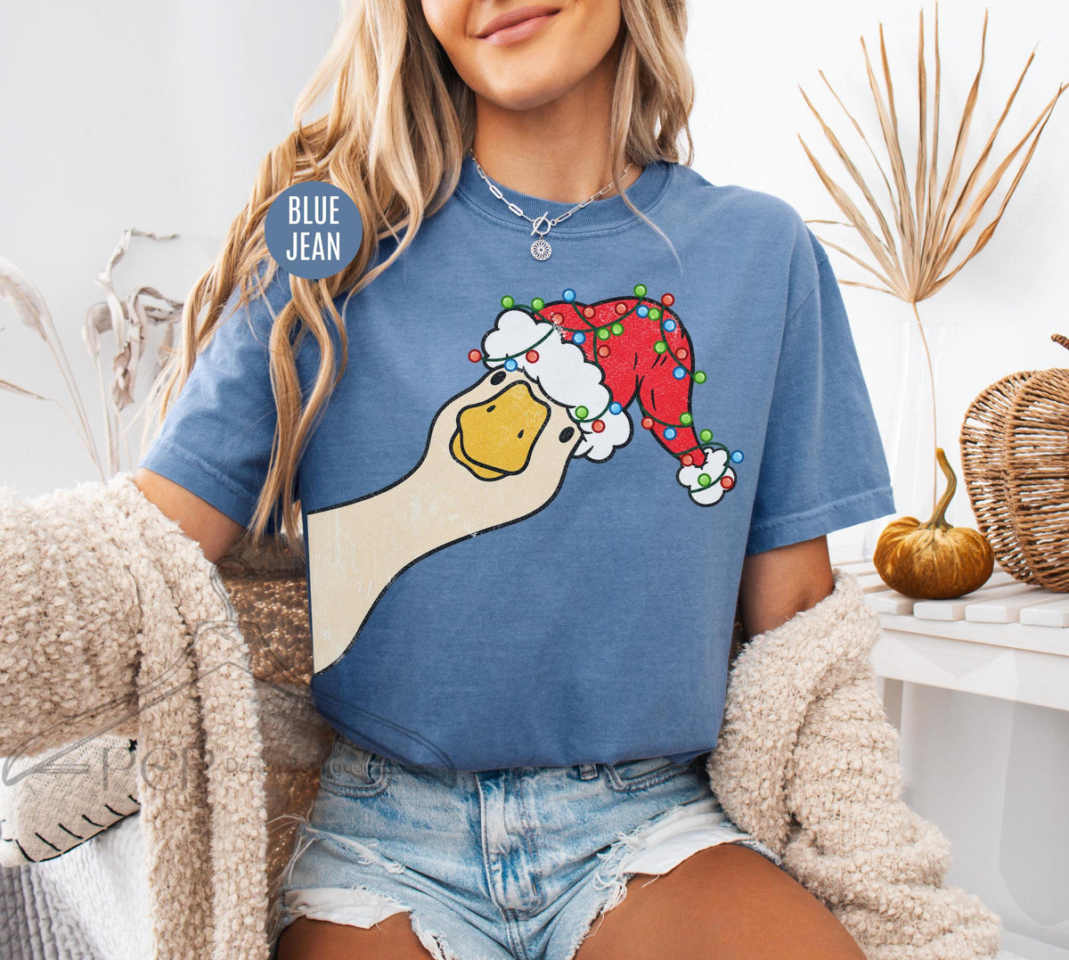 Comfort Colors Retro Goose Christmas Preppy Christmas Jolly Goose Christmas Tee Santa Goose Tee Christmas Goose (5)