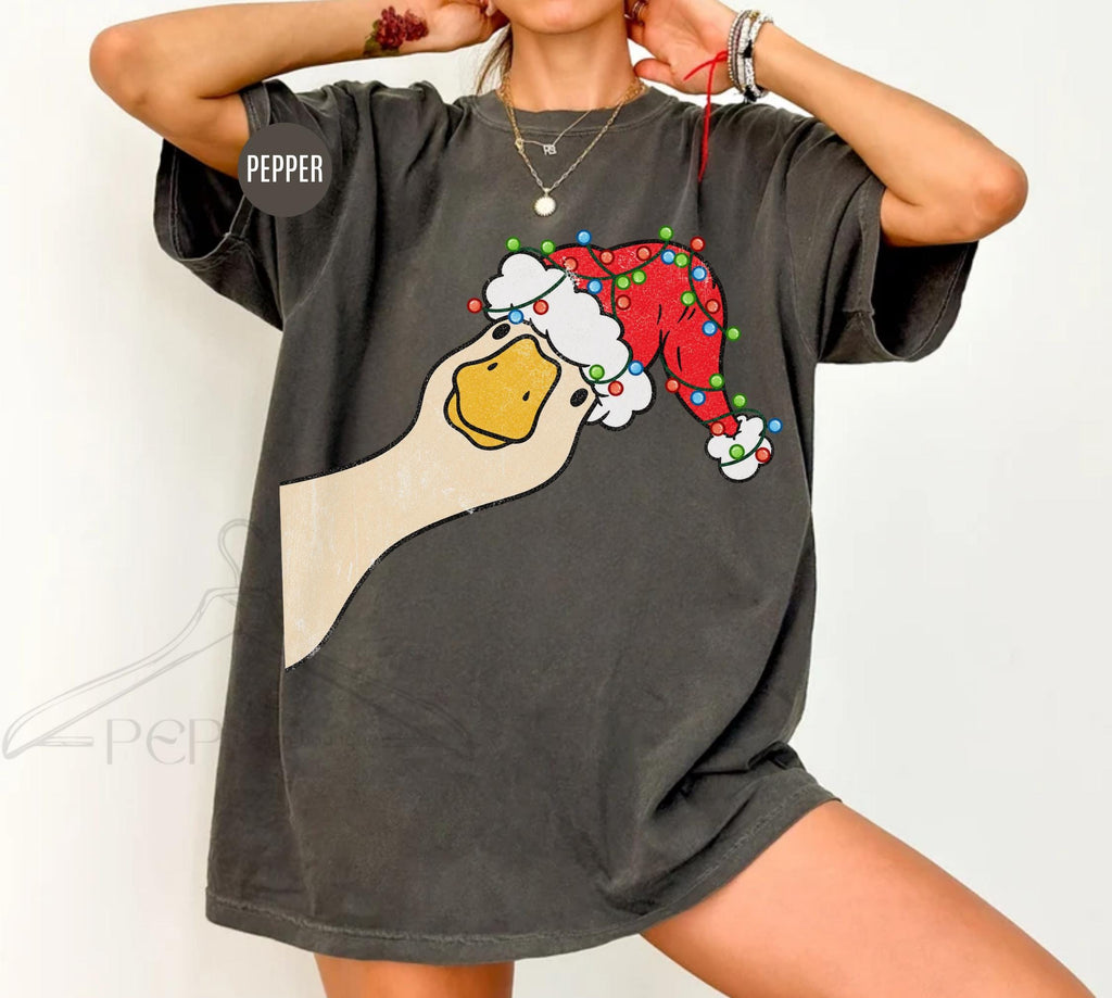 Comfort Colors Retro Goose Christmas Preppy Christmas Jolly Goose Christmas Tee Santa Goose Tee Christmas Goose (1)