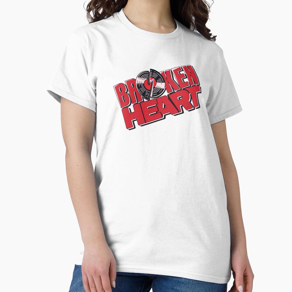 Broken Heart Shirt, Y2k Aesthetic Shirt, Y2k 90s Girl, Y2k Graphic Tee, by chipmuckdesignn