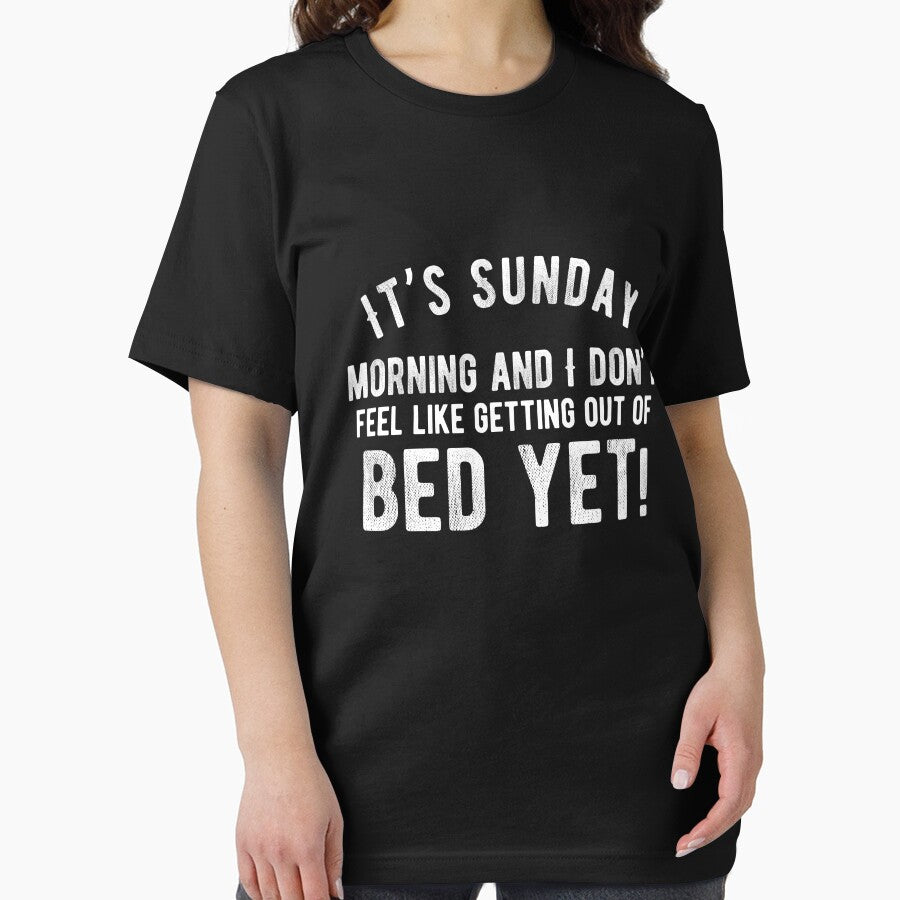 It’s Sunday morning and I don’t feel like getting out of bed yet! Funny Lazy Quote by Quotes ⭐⭐⭐⭐⭐