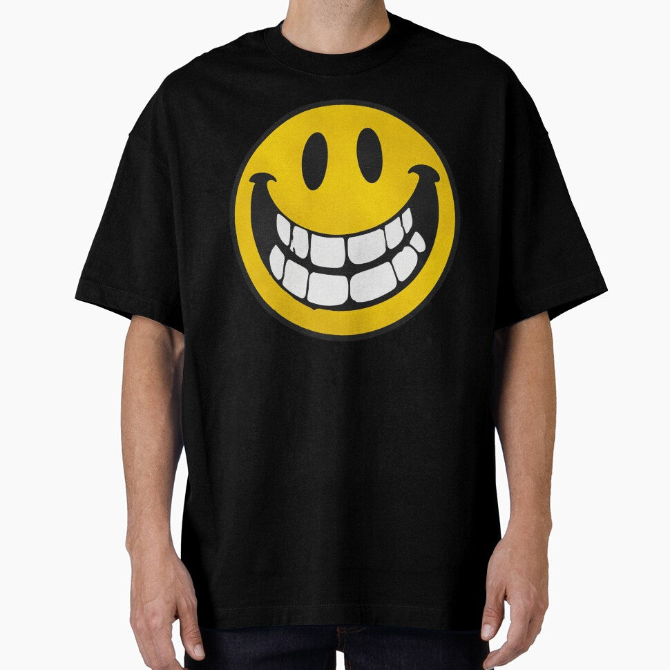 Smiley11 by giggletshirts