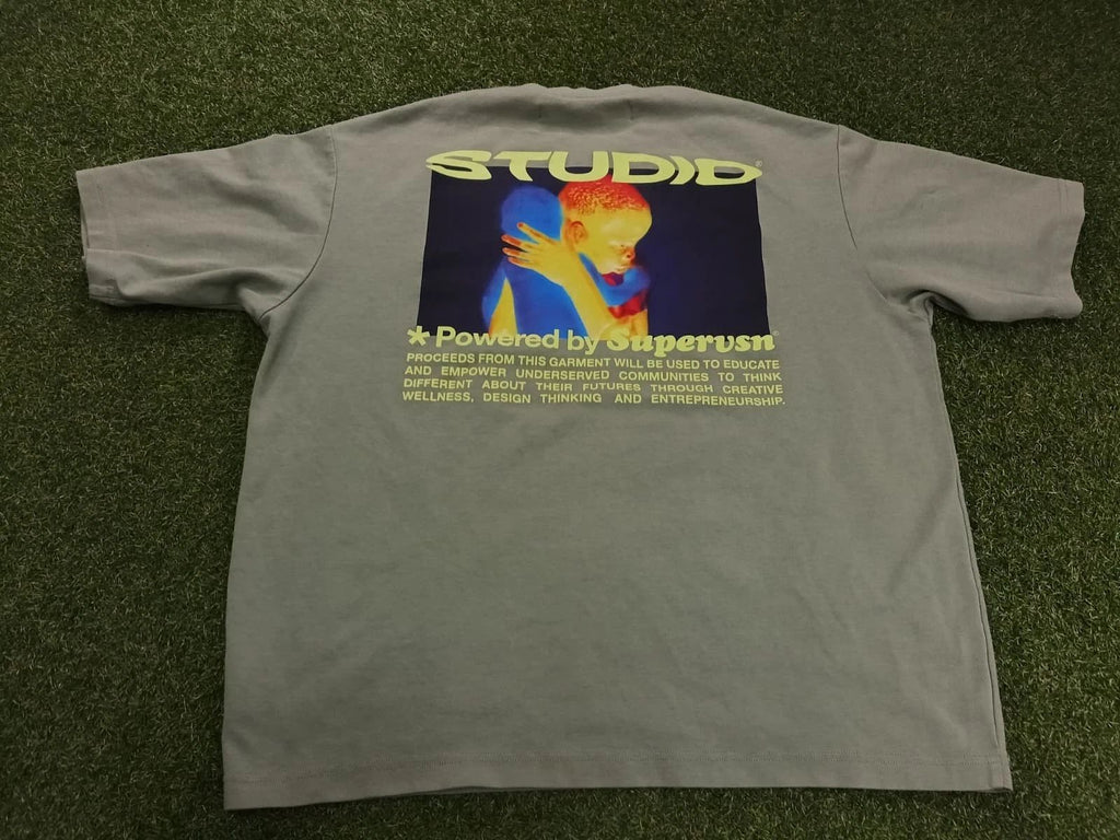Studio Powered By Supervsn T-Shirt Mens Large Sage Green Graphic Everyday Wear