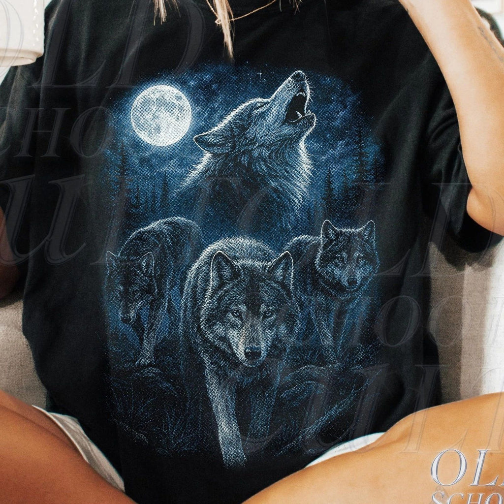 Vintage Wolf T-Shirt 90s Grunge Alpha Howling Moon Nature Streetwear Tee