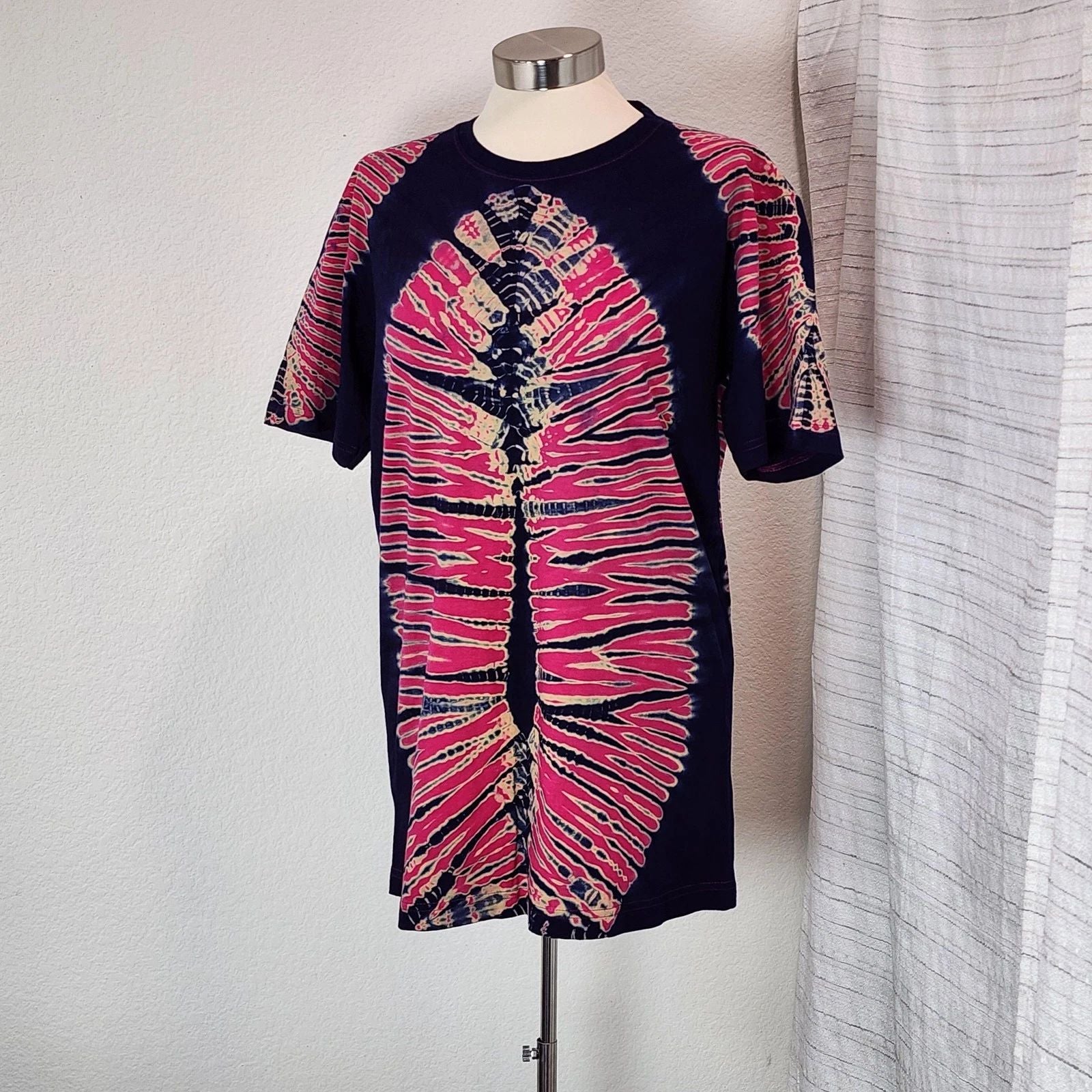 Kanin Originals TShirt Womens XL Navy Pink Tie Dye Graphic Boho Hippie