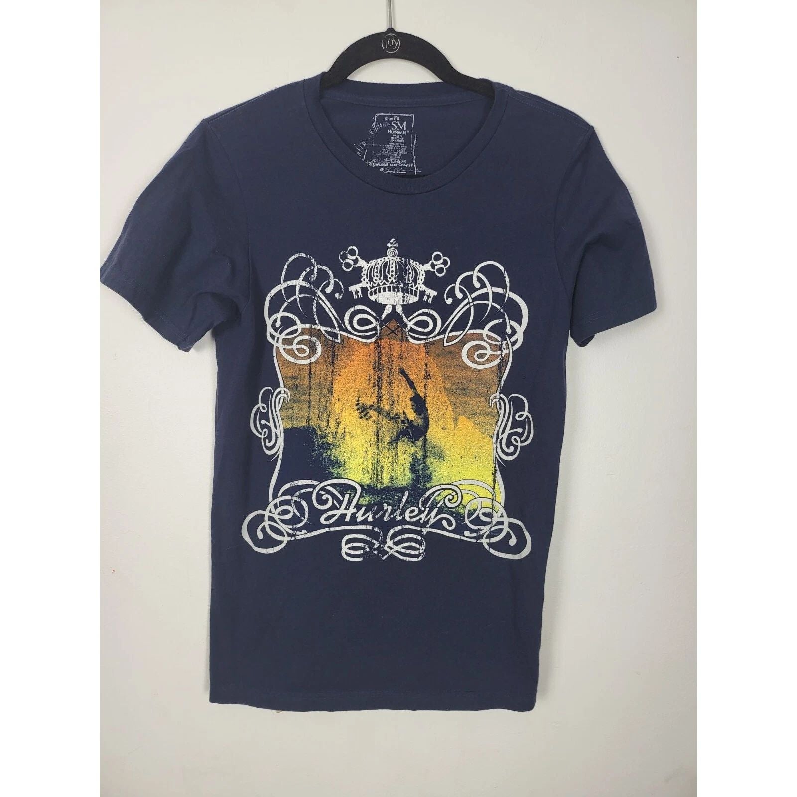Hurley Surfing T Shirt Slim Fit Small Mens Short Sleeve Crew Neck Pullover Top