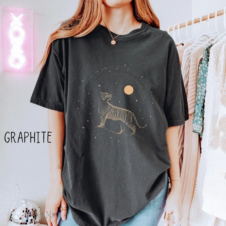 Vintage Tiger Graphic Comfort Tee Boho Moon Soft Relaxed Fit Shirt