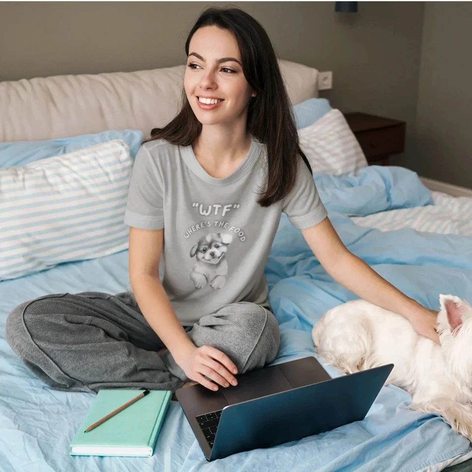 Dog Lover Unisex Round Neck T-Shirt Classic Fit – Adorable Puppy Print Cotton