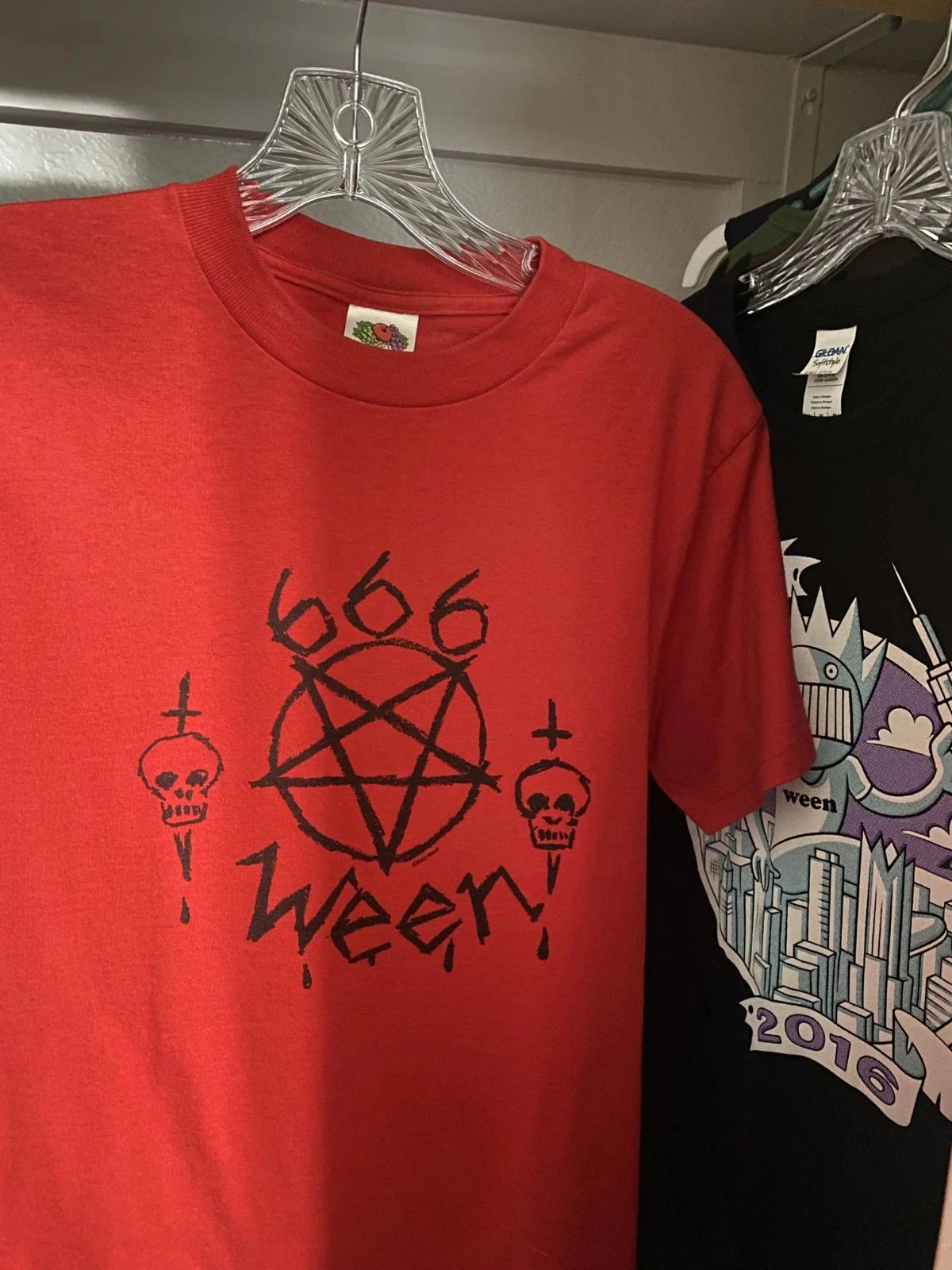Vintage WEEN rock band logo red color shirt reprint VK11427