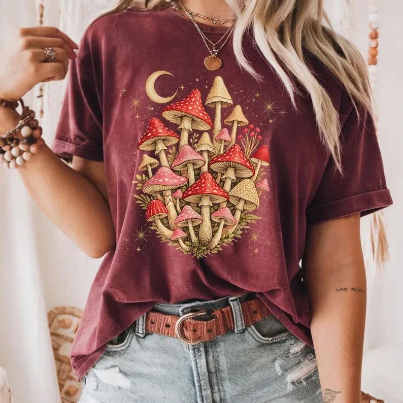 Retro Celestial Mushroom Boho Comfort Tee