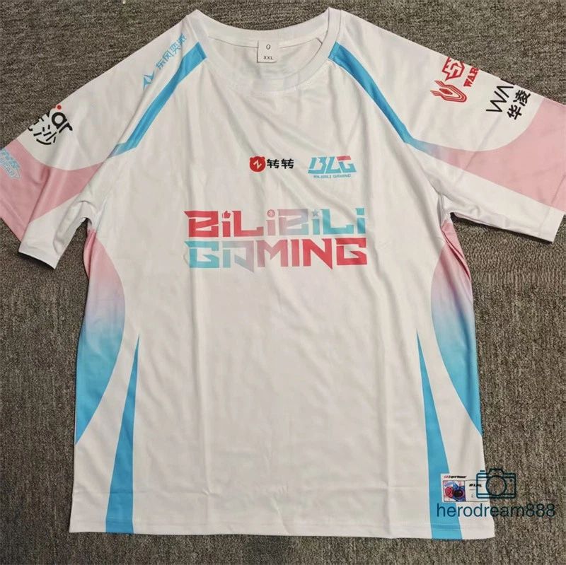 LOL 2026 BLG T-shirt Champion Team LPL Uniform Tshirt Esport Bilibili Gaming TEE