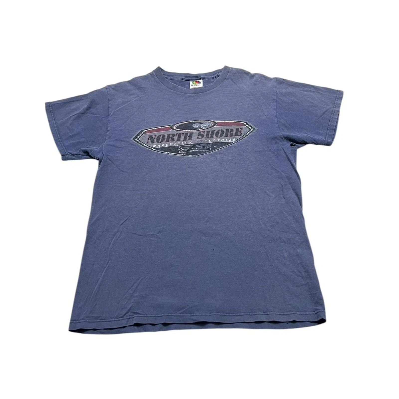 Men’s  north shore T-shirt size Medium
