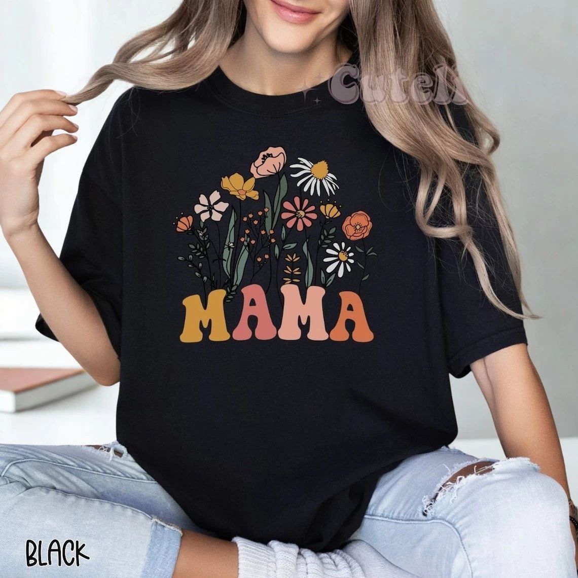 Mama Floral T-Shirt Retro Boho Flower Mom Shirt Cute Mother's Day Graphic Tee