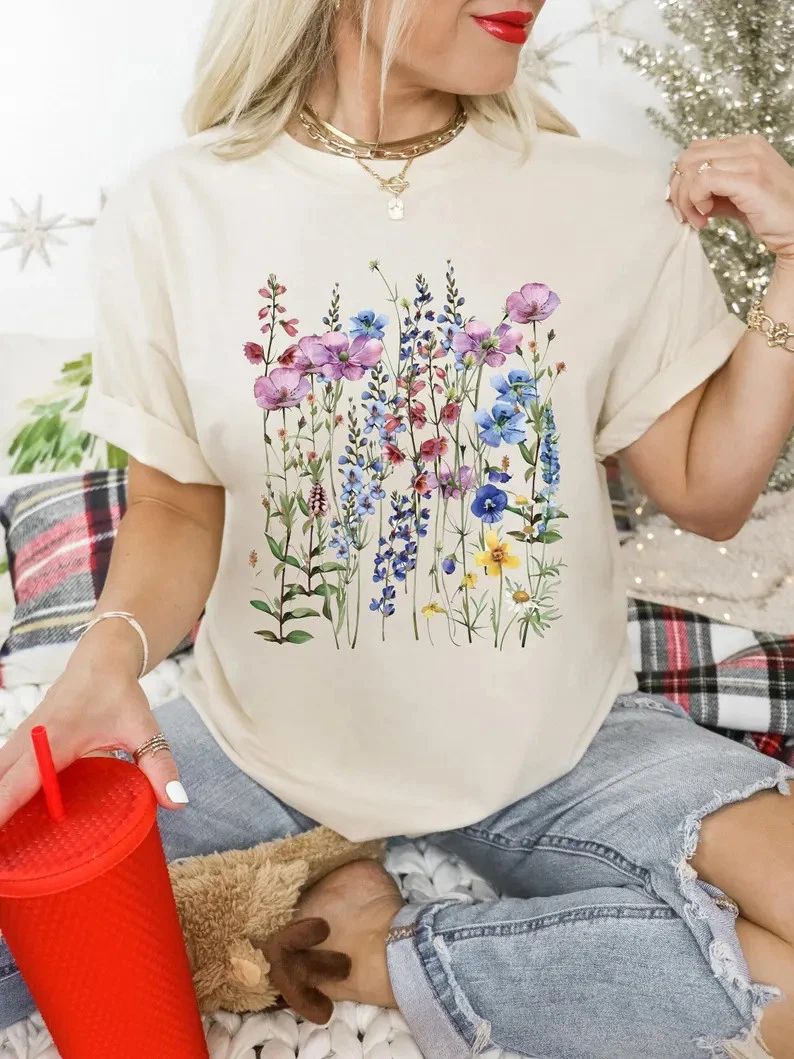 Comfort Tee Flower Bouquet Boho Style Shirt Soft Relaxed