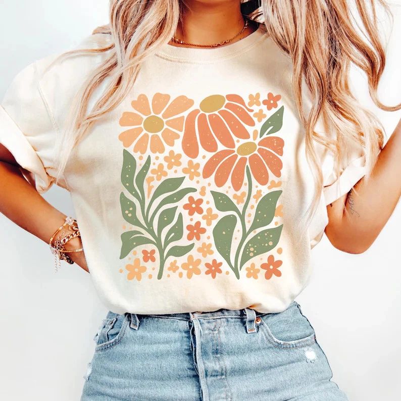 Boho Daisy Flower Comfort Tee Shirt Vintage Style Floral Women