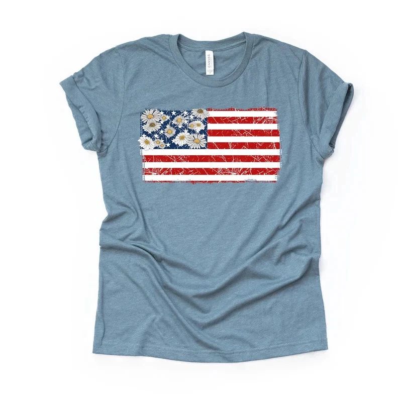 Distressed Flag Daisies Comfort Tee Boho Style Patriotic Flower Shirt