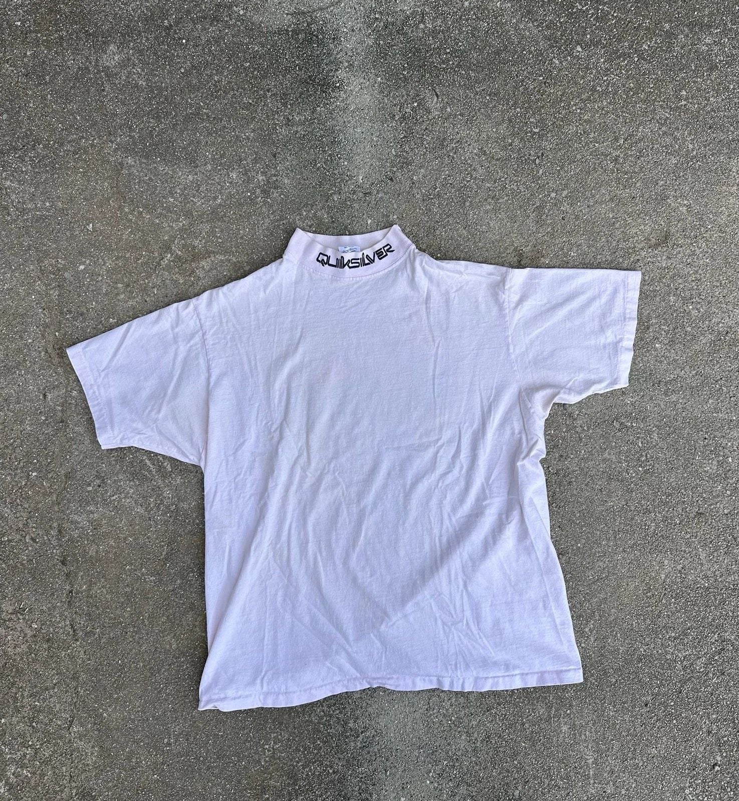 Vintage 90s Quiksilver Mock Neck Logo T-Shirt Size L