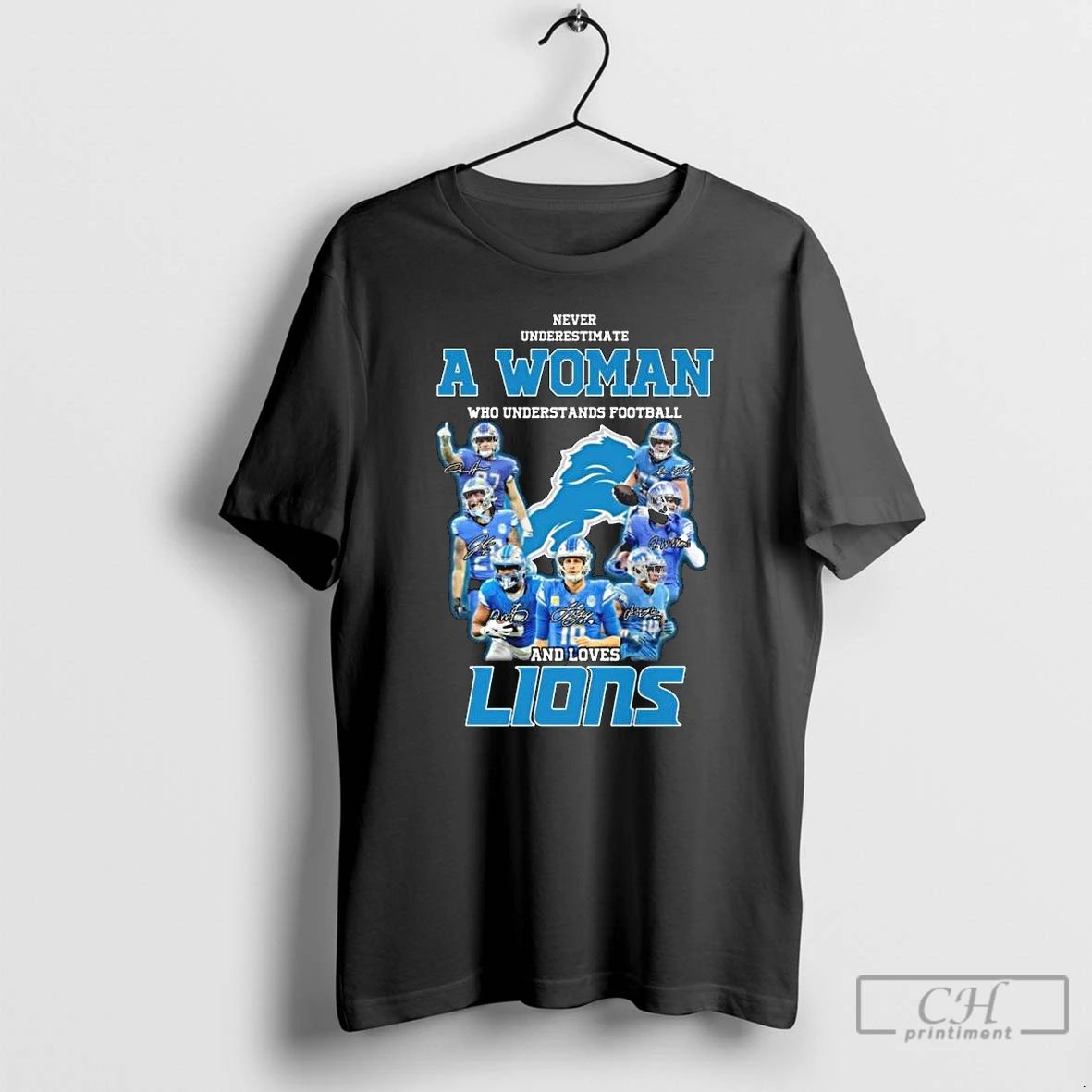 Classic Never Underestimate A Woman Who Understands Football And Loves Detroit Lions Players Signatures 2025