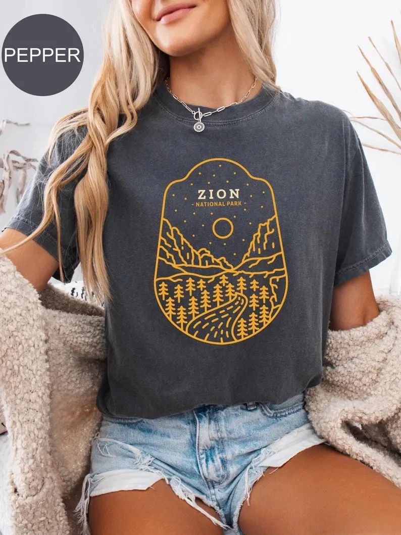 Zion National Park Comfort Tee Shirt Travel Souvenir Hiking Nature