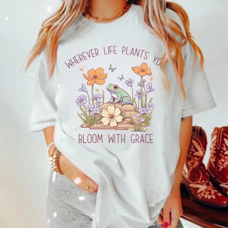 Wildflower Frog Comfort Tee Nature Lover Gift Shirt Aesthetic Frog