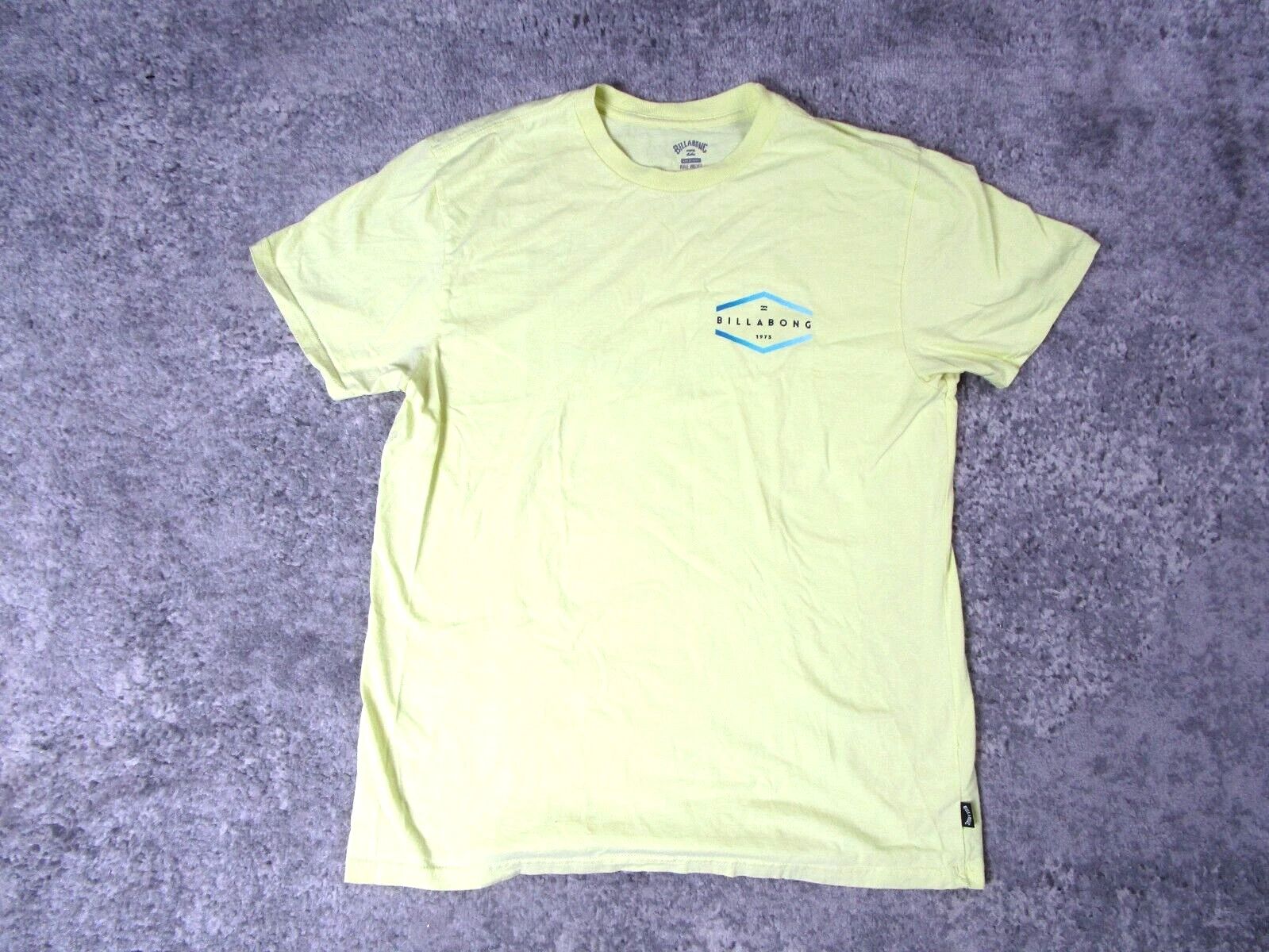Billabong Graphic T-Shirt Mens Medium Yellow Logo Short Sleeve Surf Skate