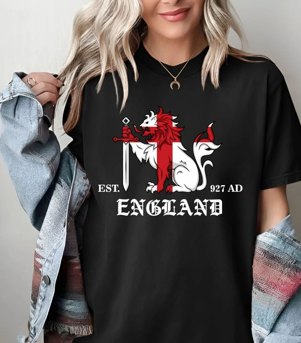 Vintage England 927 AD Lion T-Shirt - St Georges Cross Medieval Heritage Tee