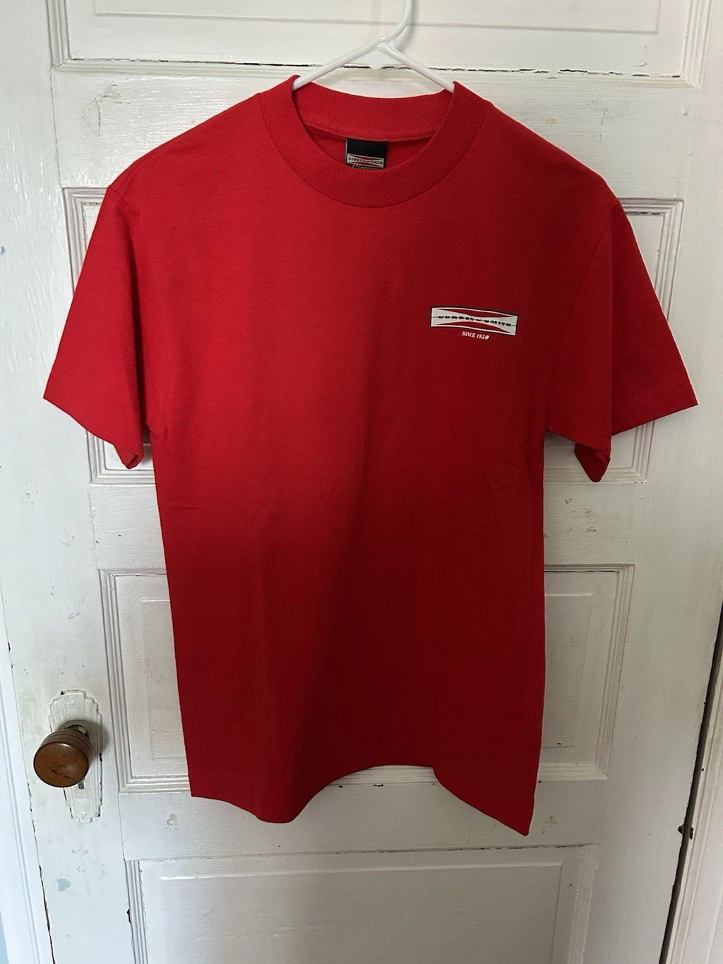Gordon & Smith NWOT Surfboard Logo T-Shirt Red Men's Small Lloyd Smith Autograph
