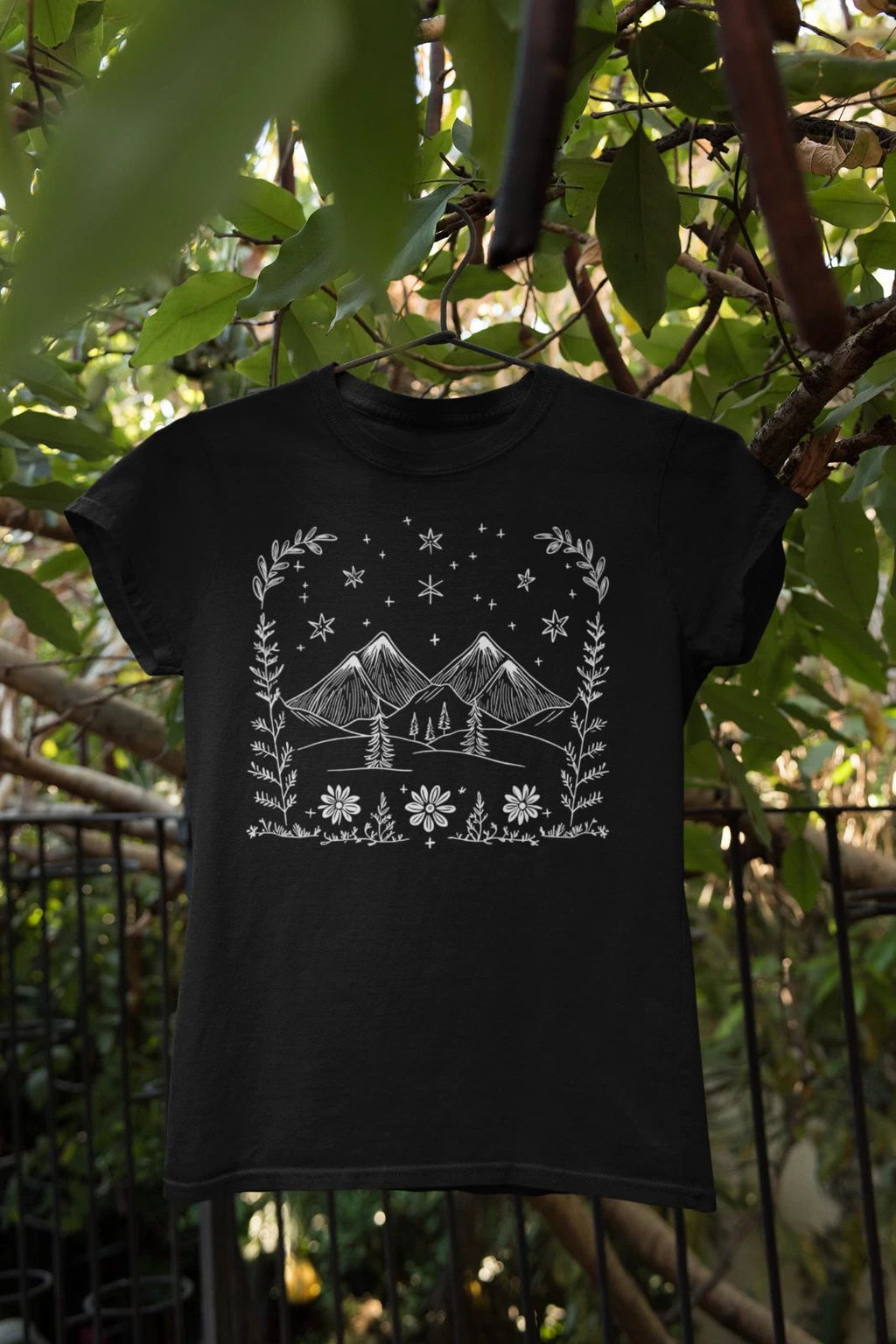 Nature Escape Unisex Tshirt – Trendy Summer Casual Graphic Tshirt Gift