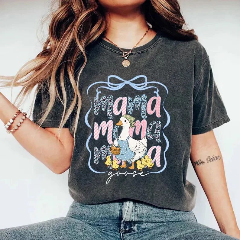 Cute Mama Goose Comfort Tee Mom Gift Unisex Mothers Day Idea