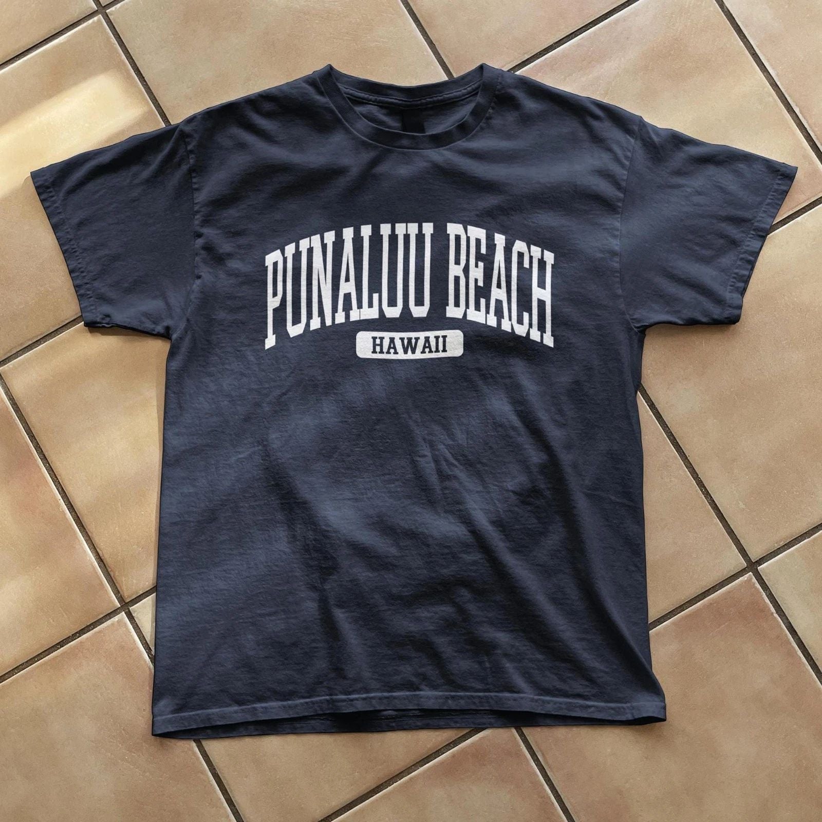 Punaluu Beach Hawaii Souvenir Aesthetic, Summer Aesthetic  Navy Blue Tee