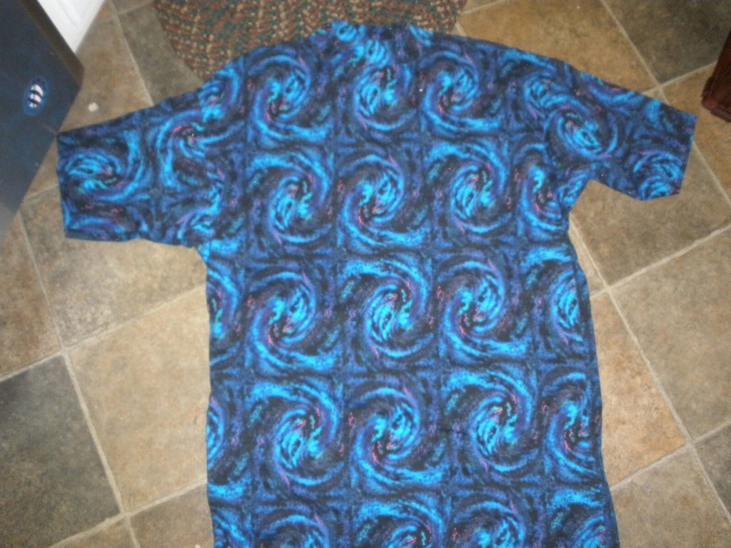 NEW Surf Boyz Men's Short Sleeve High Neck Pull Over Top Medium (30)