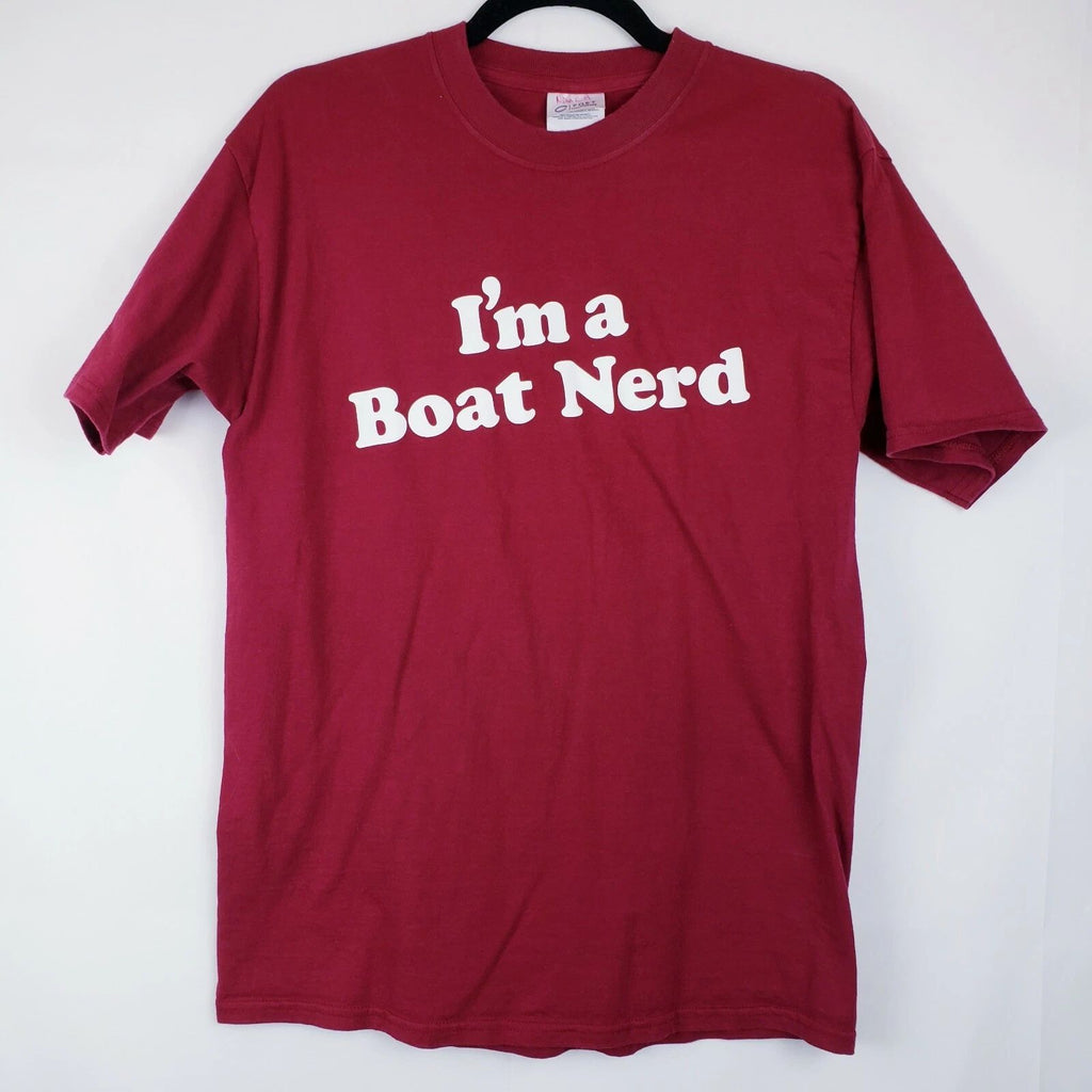 Im A Boat Nerd Mens Burgundy T Shirt Size Medium Crew Neck Cotton Short Sleeve