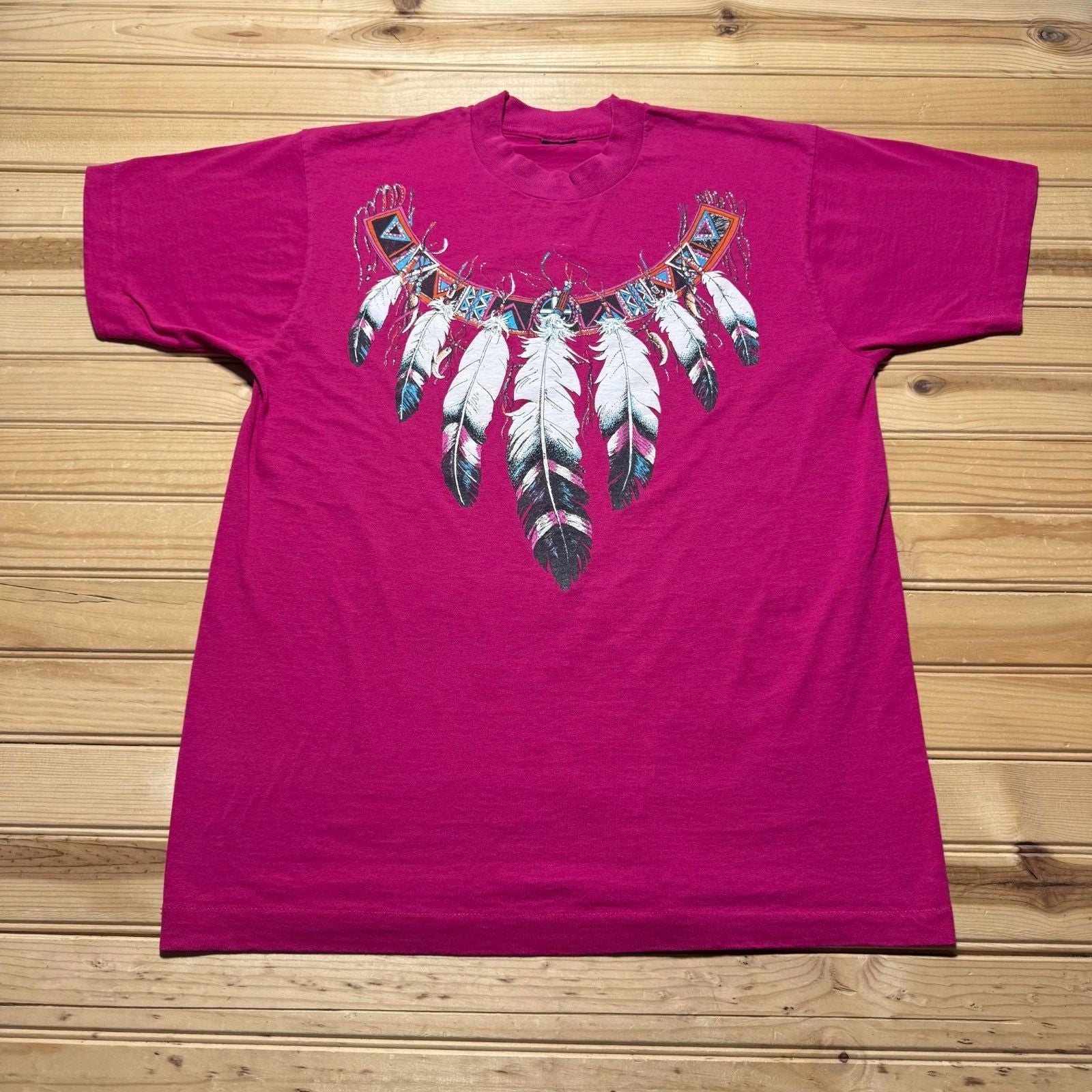 Vintage 90s Native American Boho Tribal Necklace Feather Graphic T-Shirt - Large