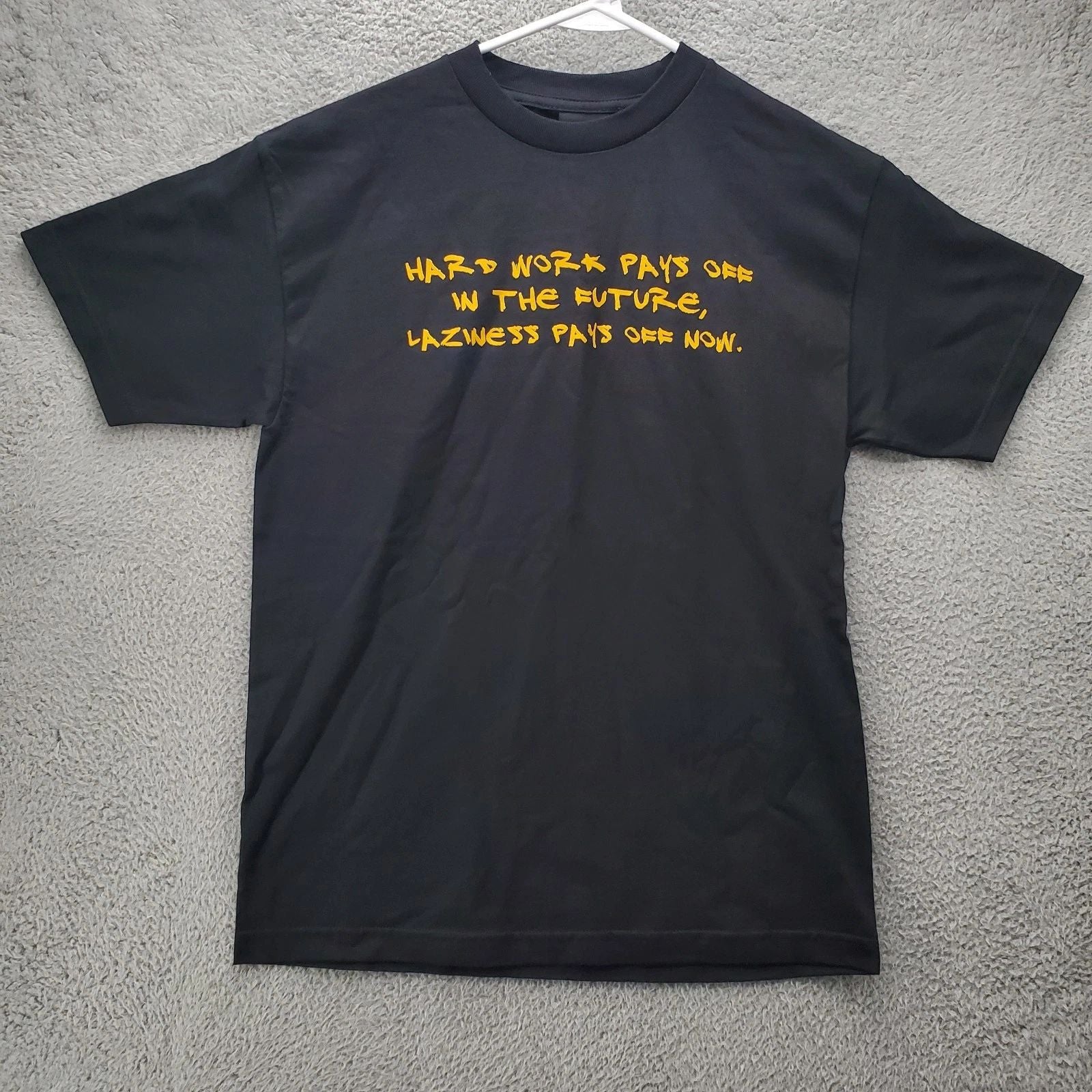 Vintage Top Heavy Quote T Shirt Mens Medium Funny Y2K Skater Grunge "Hard Work"