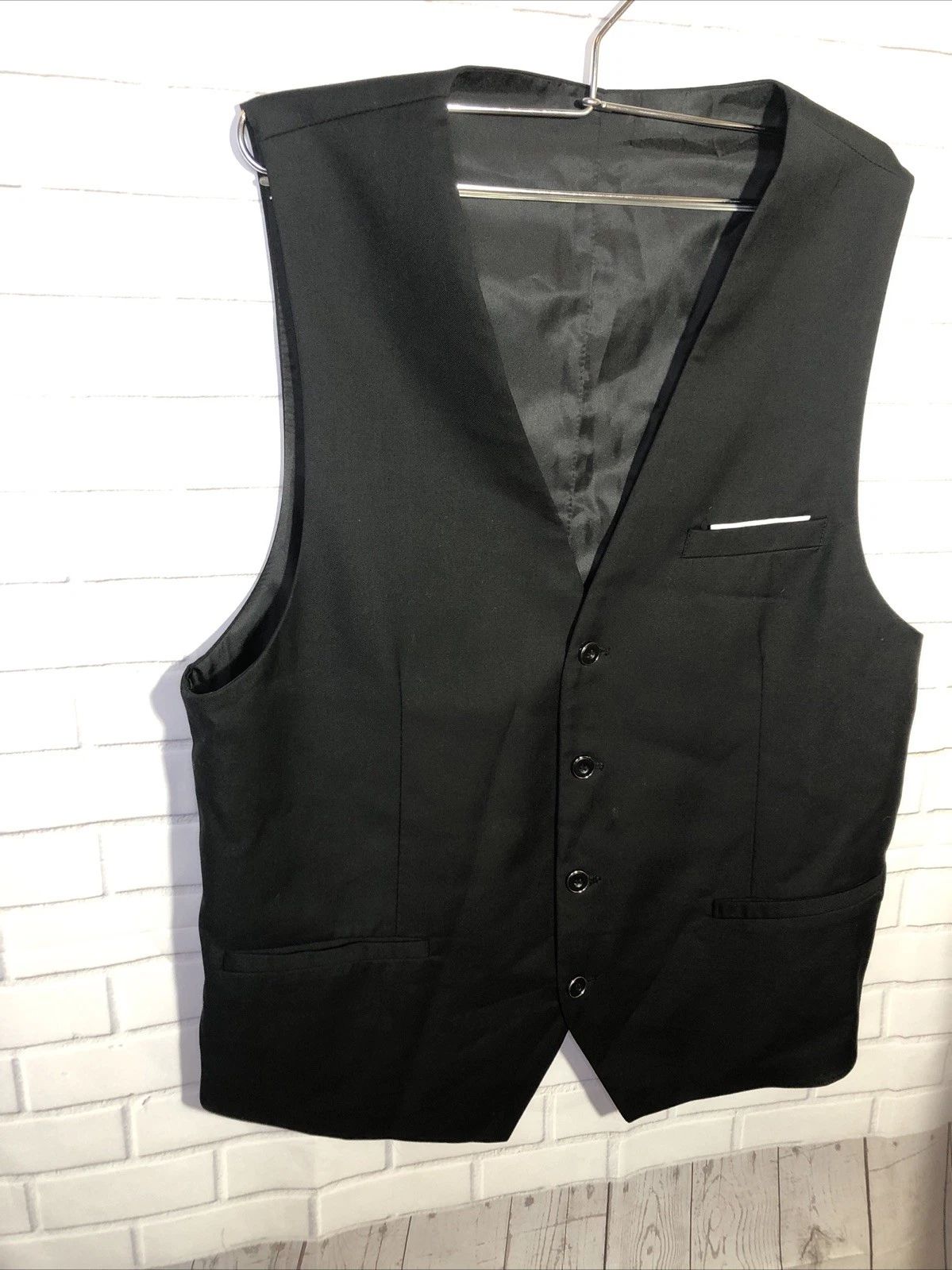 MEN'S Black  VEST WITH COLLAR FASHIONABLE WEAR SIZE  SMALL Unisex New