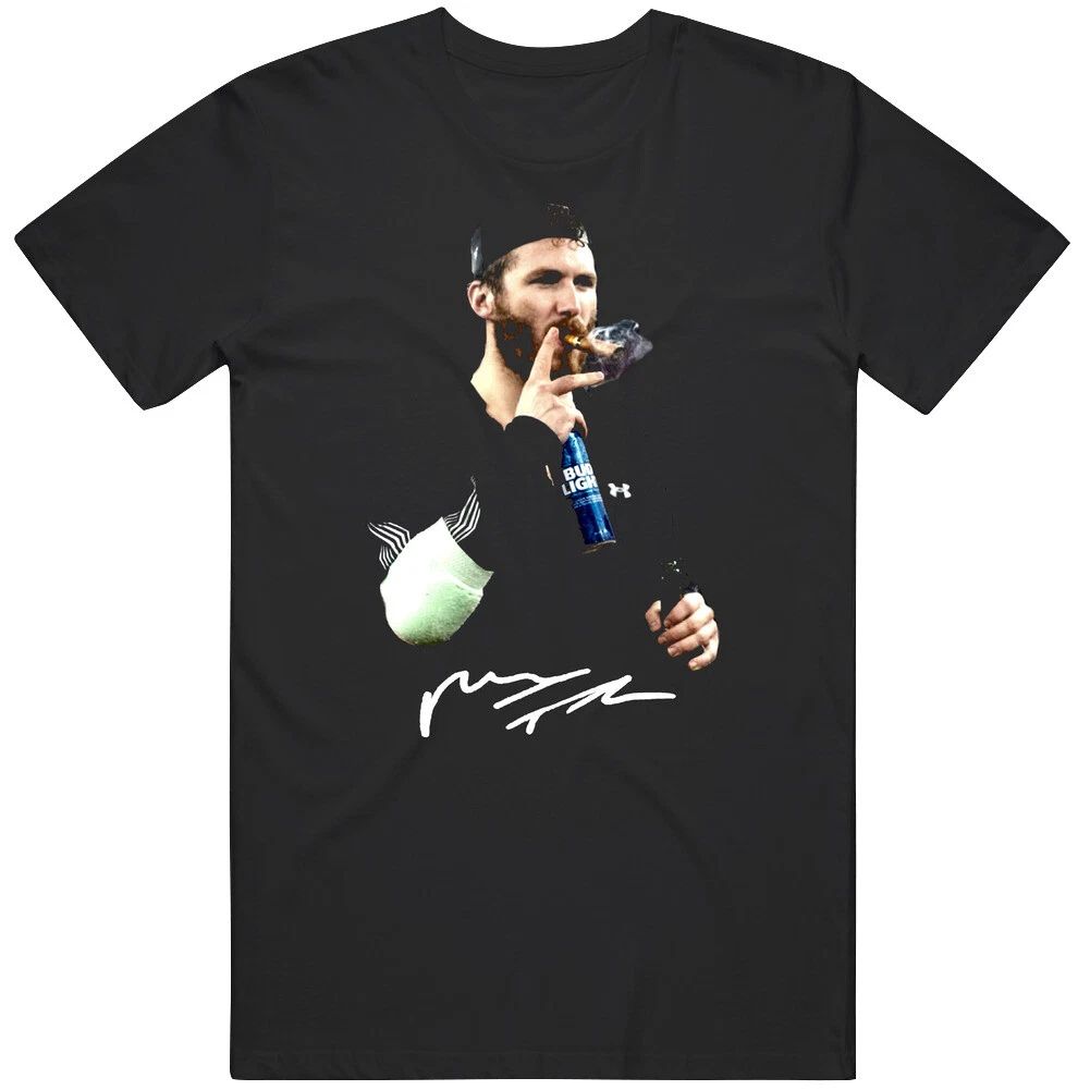 Matthew Tkachuk Cigar Celly Signature Cool Gift Idea   T Shirt