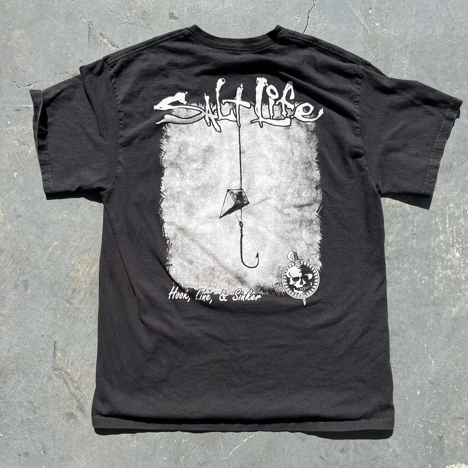 Salt Life T-Shirt Tee Adult L Hook Line Sinker Print Fishing y2k all black