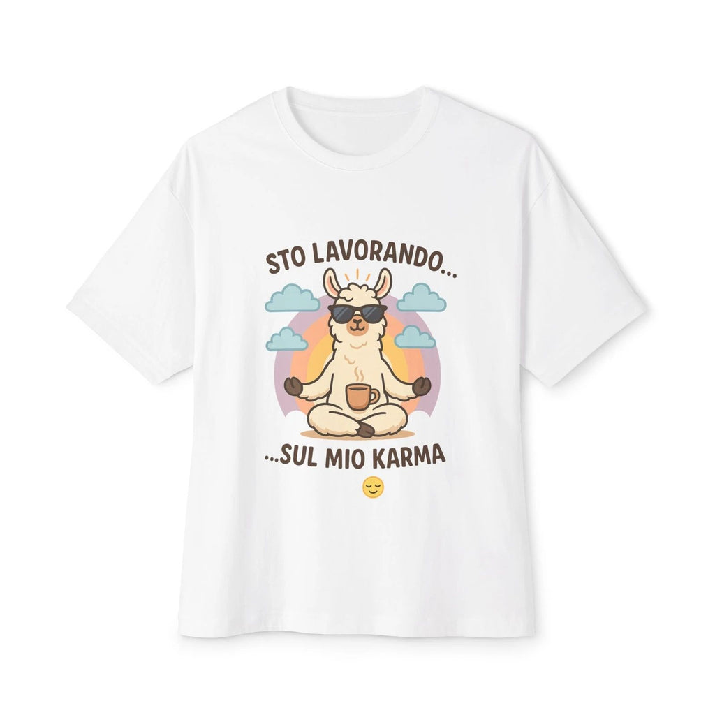 Maglietta divertente “Sto lavorando sul mio karma” con lama yoga