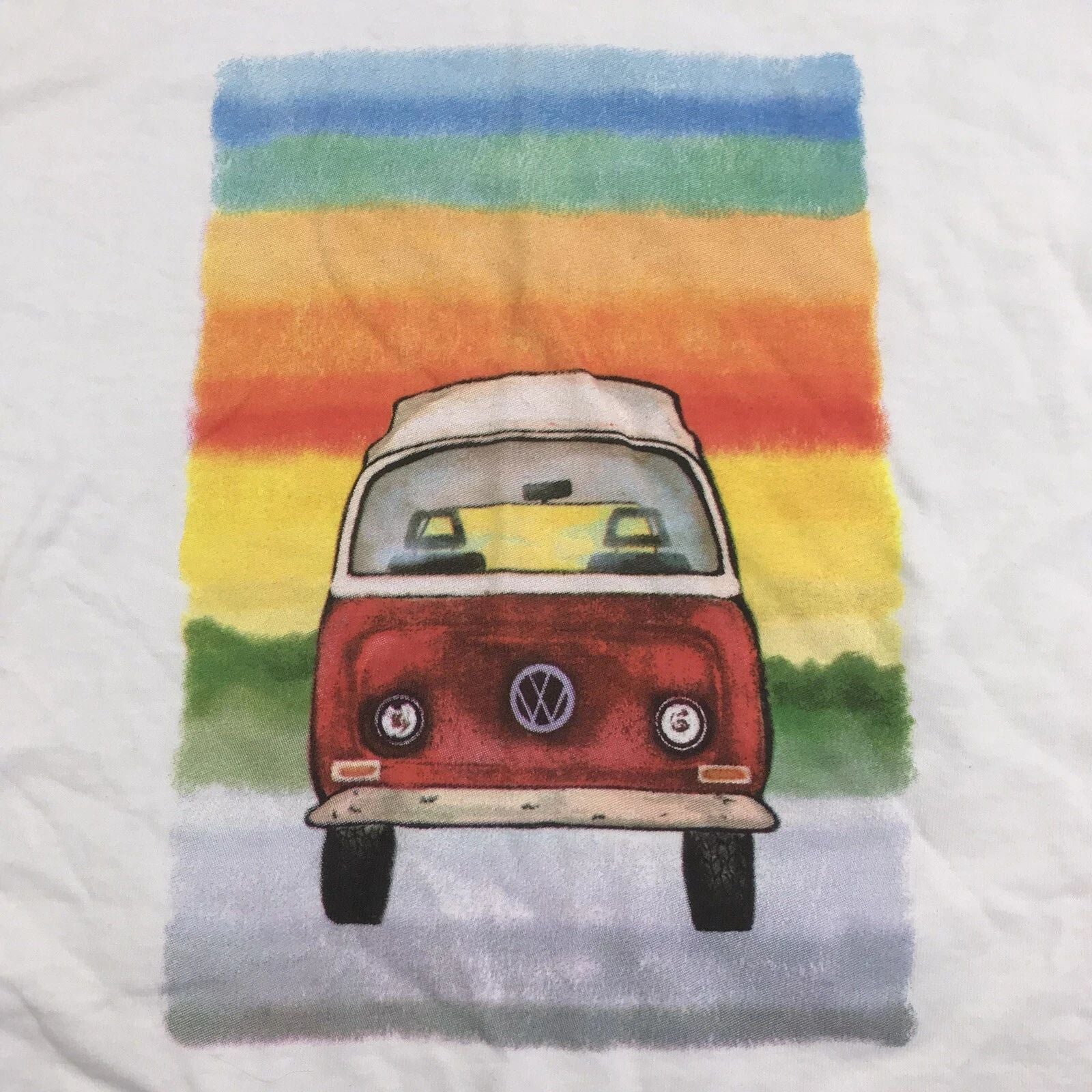 NWOT Serengetee Long Sleeve T-Shirt Rainbow  Surf Bus Men’s Size Medium White
