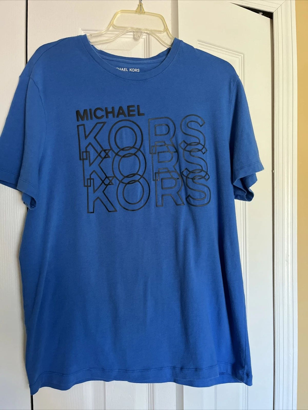 Men's~MICHAEL KORS~Blue~100%Cotton~Silver Tone Logo T-Short Size L~NICE~