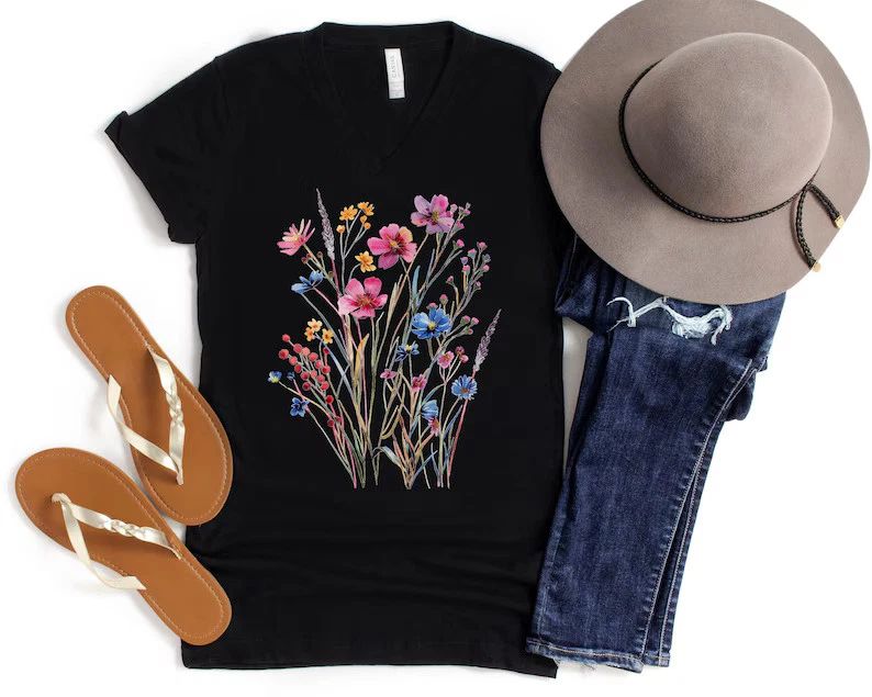 Boho Retro Flower Watercolor Comfort Tee Vintage Style Shirt Gift