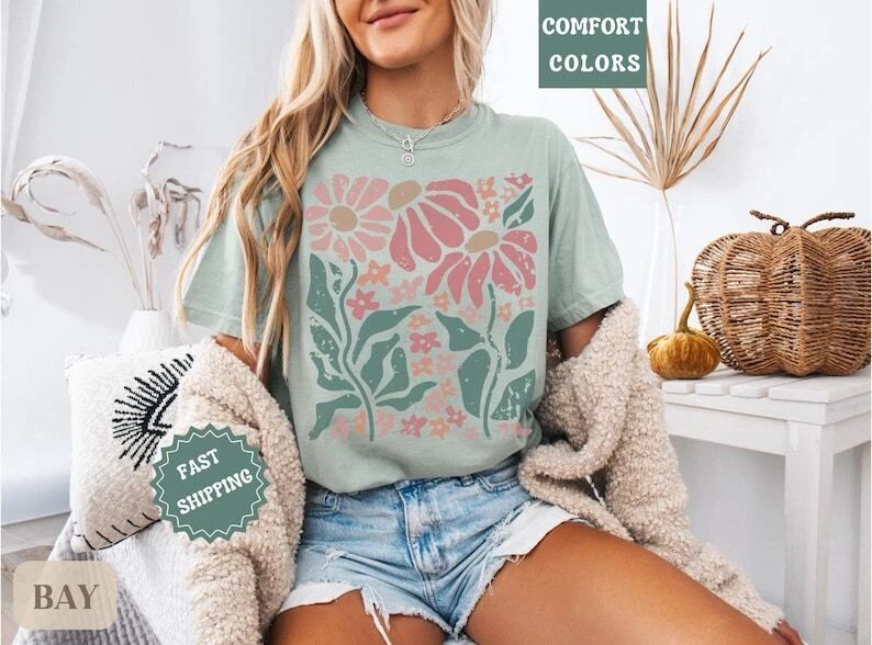 Boho Daisy Flower Tee Shirt Botanical Tee boho Tee wildflower shirt plant shirt