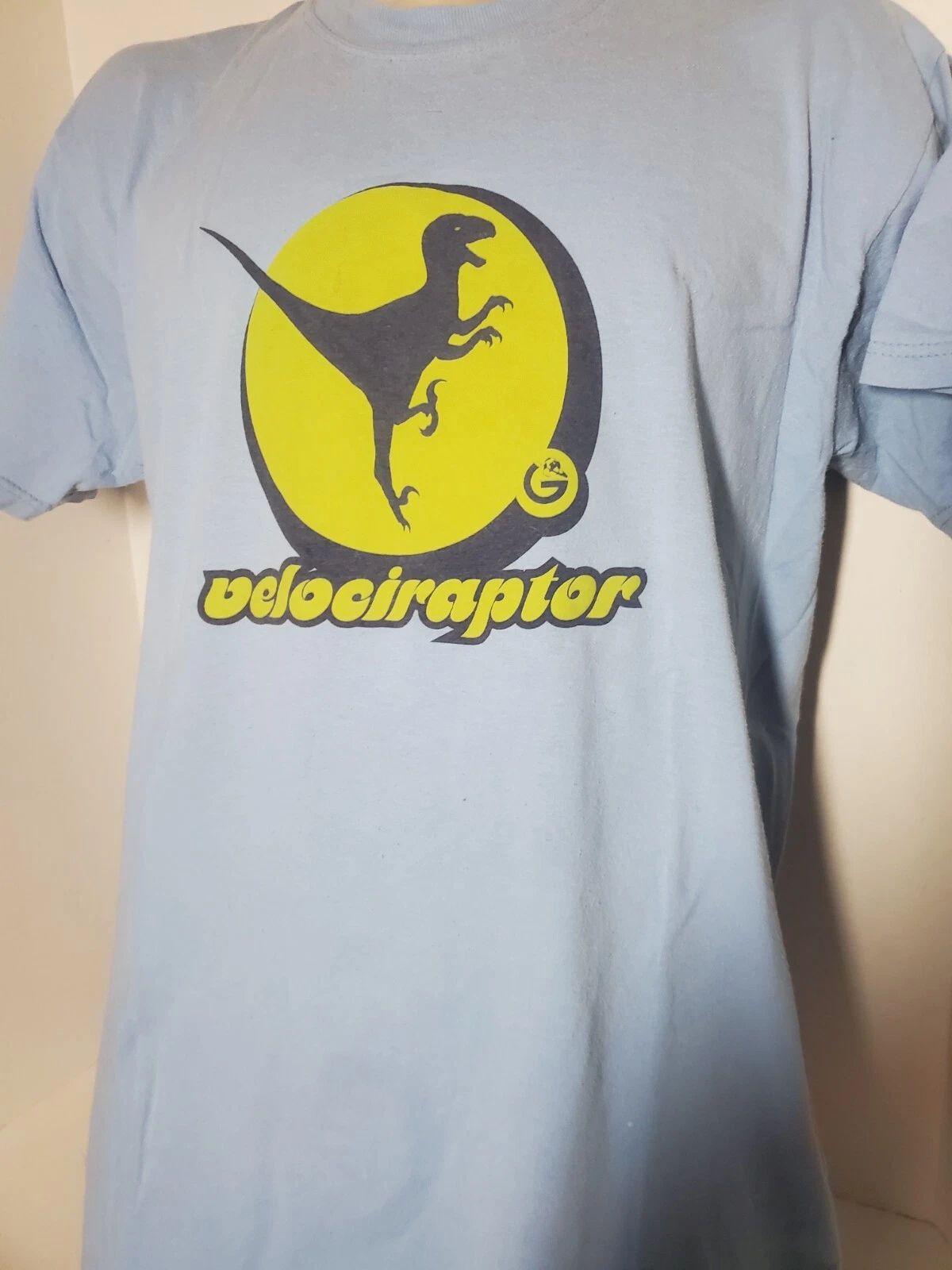 Vintage Velociraptor T-shirt Size Medium M Screen Stars Aesthetic 90s Tee