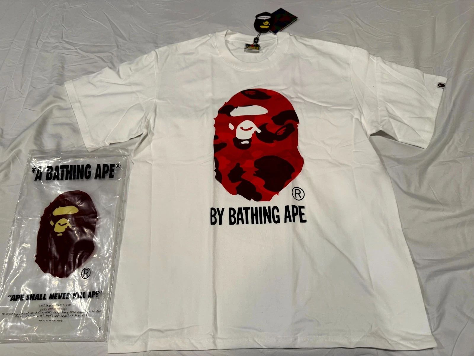 A Bathing Ape BAPE Color Camo T-Shirt Mens XL White Red Graphic Everyday Wear