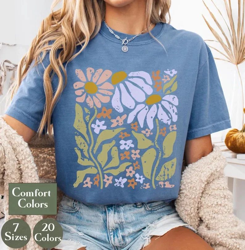 Boho Daisy Flower Comfort Tee Soft Relaxed
